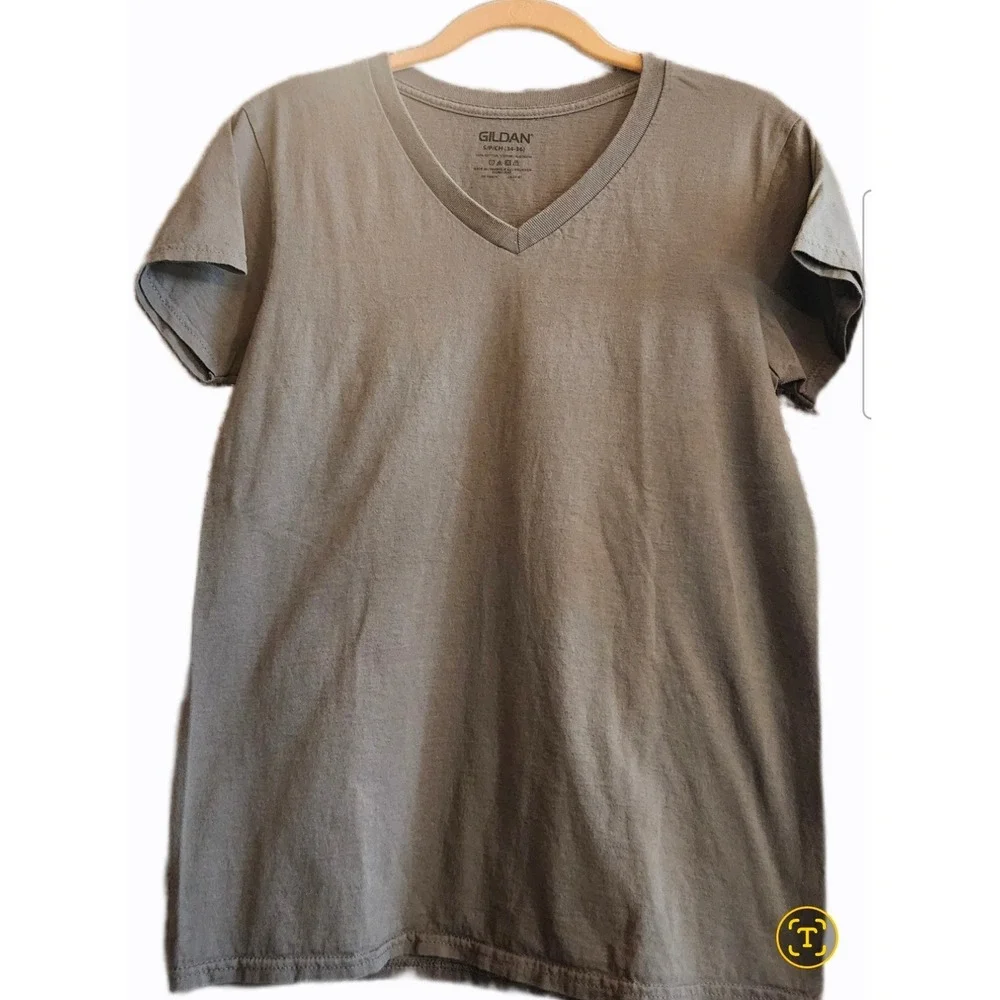Gildan Mens V-Neck T-Shirt Short Sleeve Solid Charcoal Gray Cotton Small 34-36